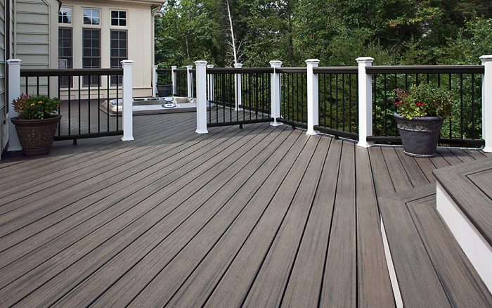 Deck Building Codes and Regulations for Nebraska Homeowners